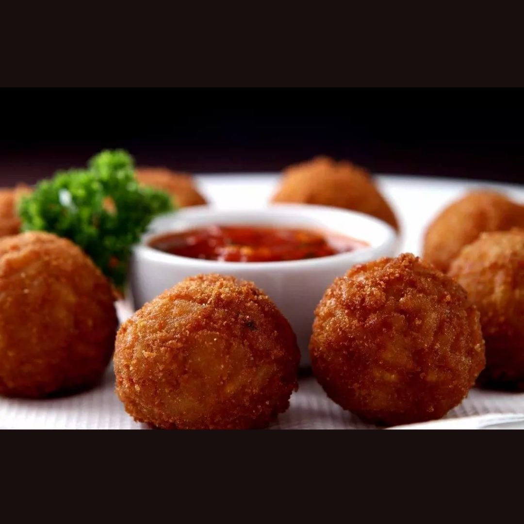 BOLINHO DE LINGUIÇA (1 UND)